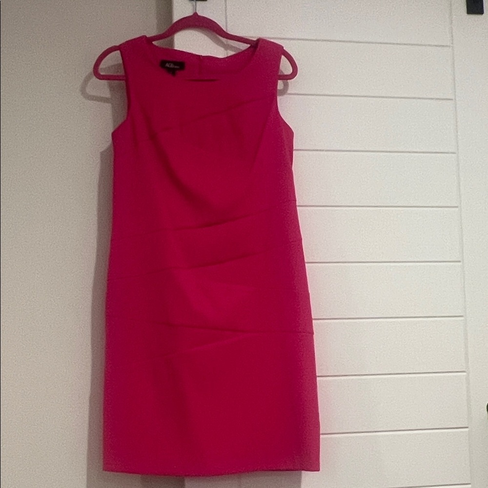 AGB elegant Hot Pink Sleeveless Mid Dress Size 8 EUC